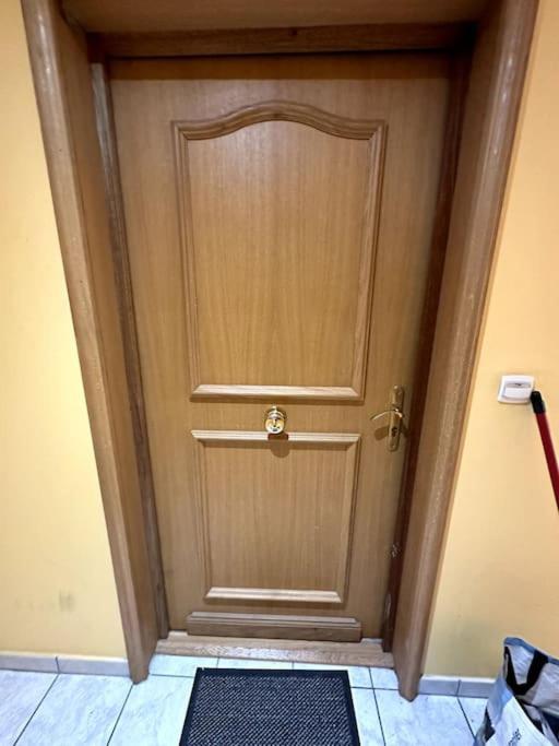 Appartement Cosy Avec Balcon Et Piscine 브장송 외부 사진