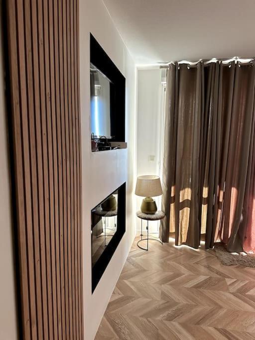 Appartement Cosy Avec Balcon Et Piscine 브장송 외부 사진