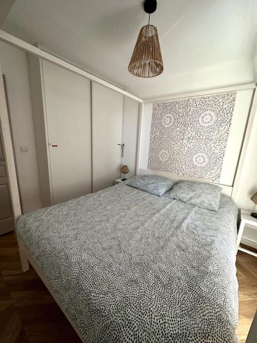 Appartement Cosy Avec Balcon Et Piscine 브장송 외부 사진
